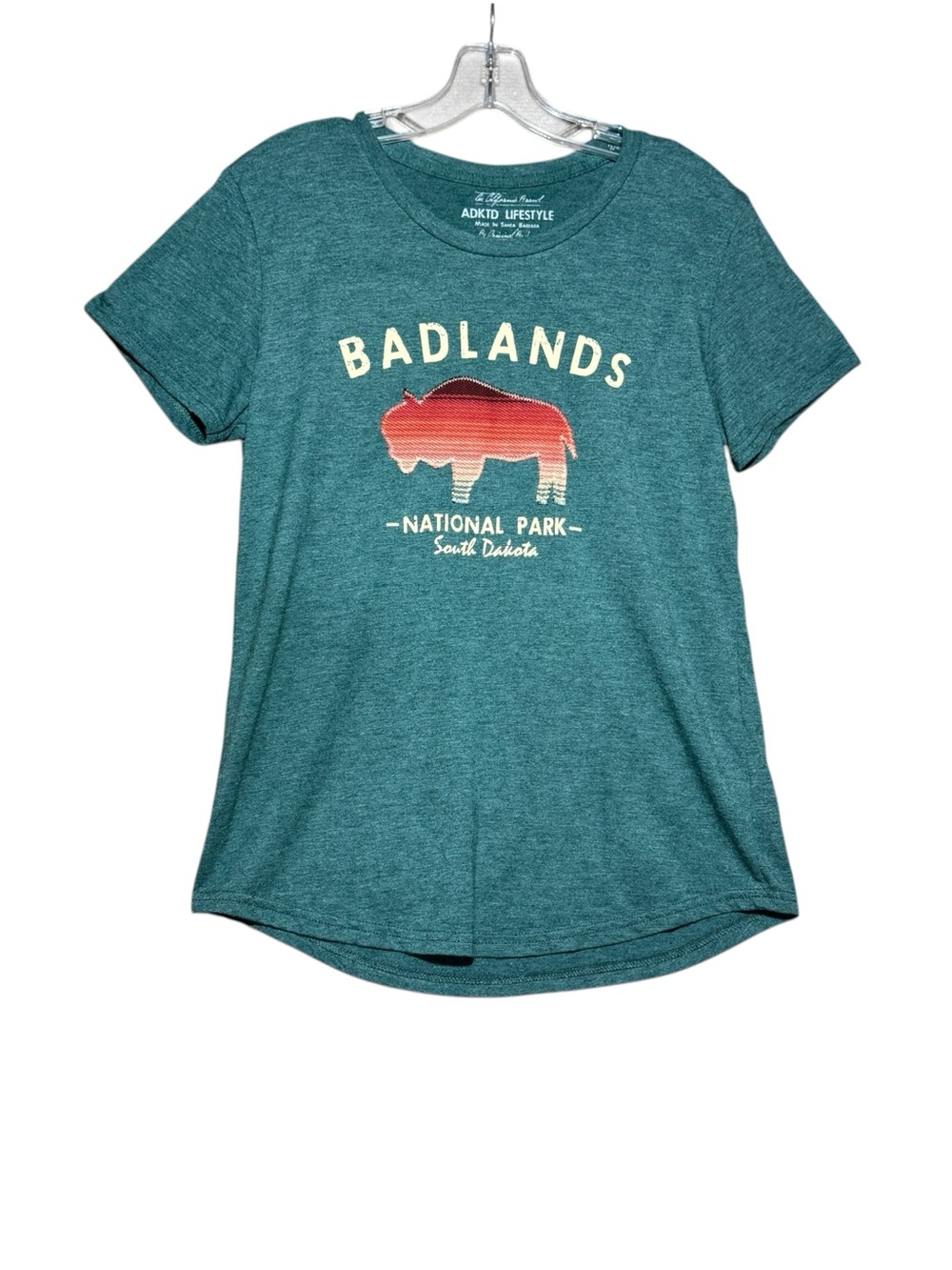 ADKTD Lifestyle Graphic Shirt L Bison Badlands National Park Retro Outdoor Retro